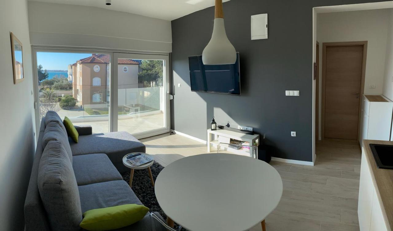 Apartment Alan 2 Vrsi Luaran gambar