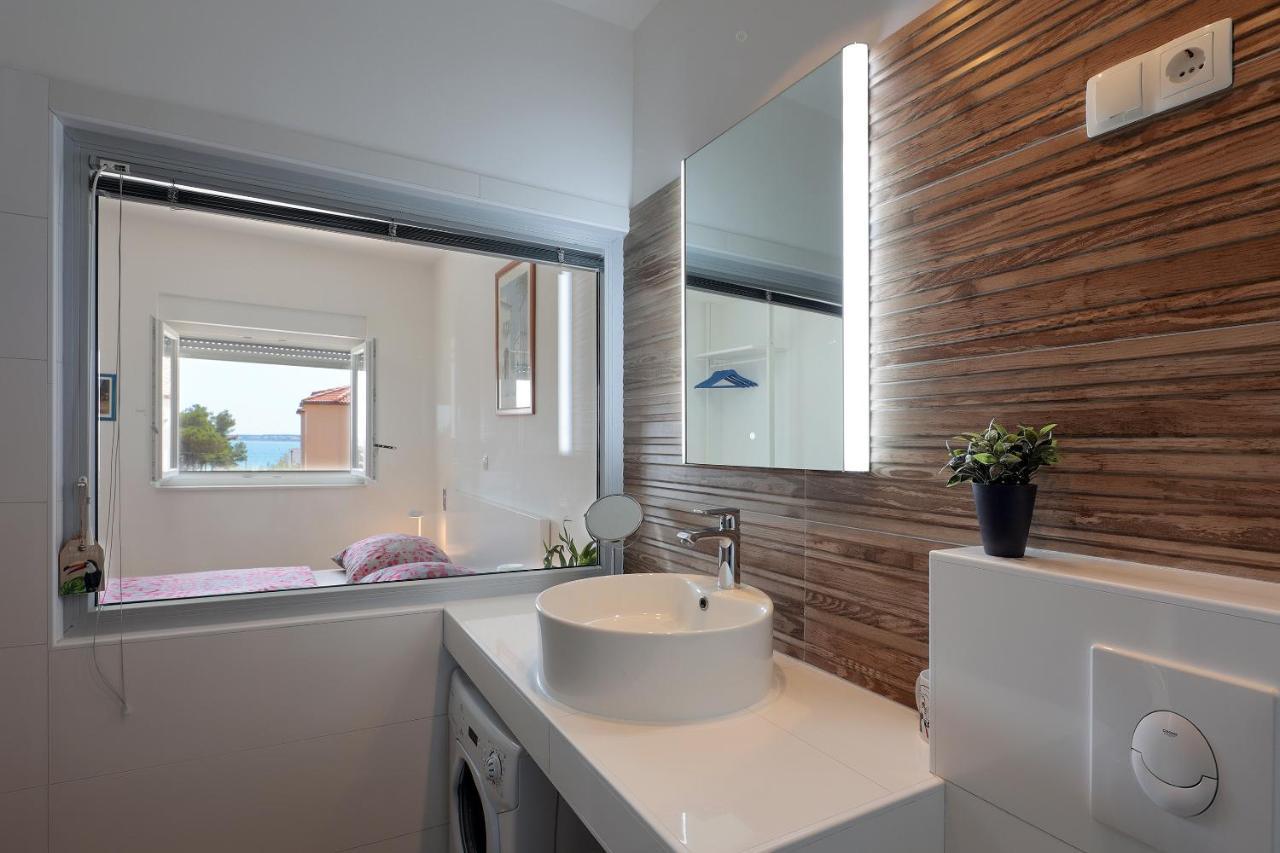 Apartment Alan 2 Vrsi Luaran gambar