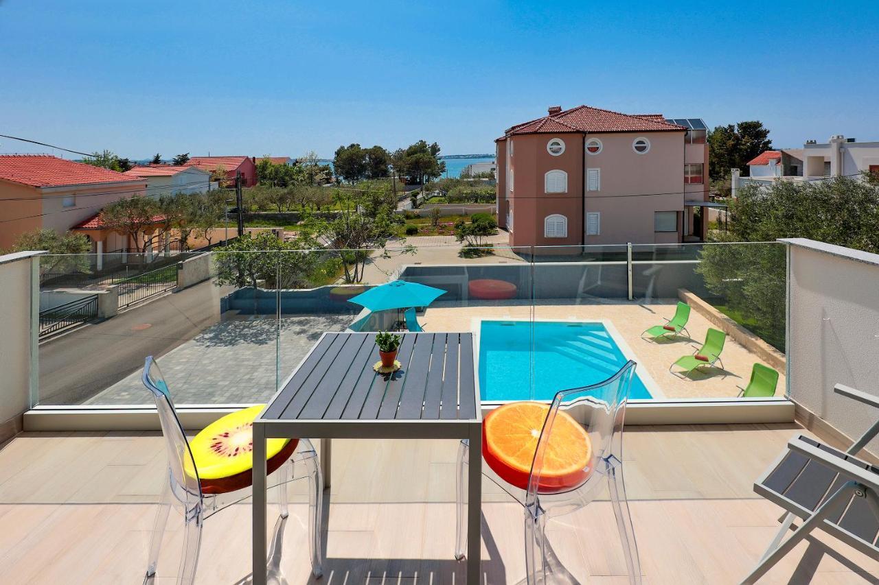Apartment Alan 2 Vrsi Luaran gambar